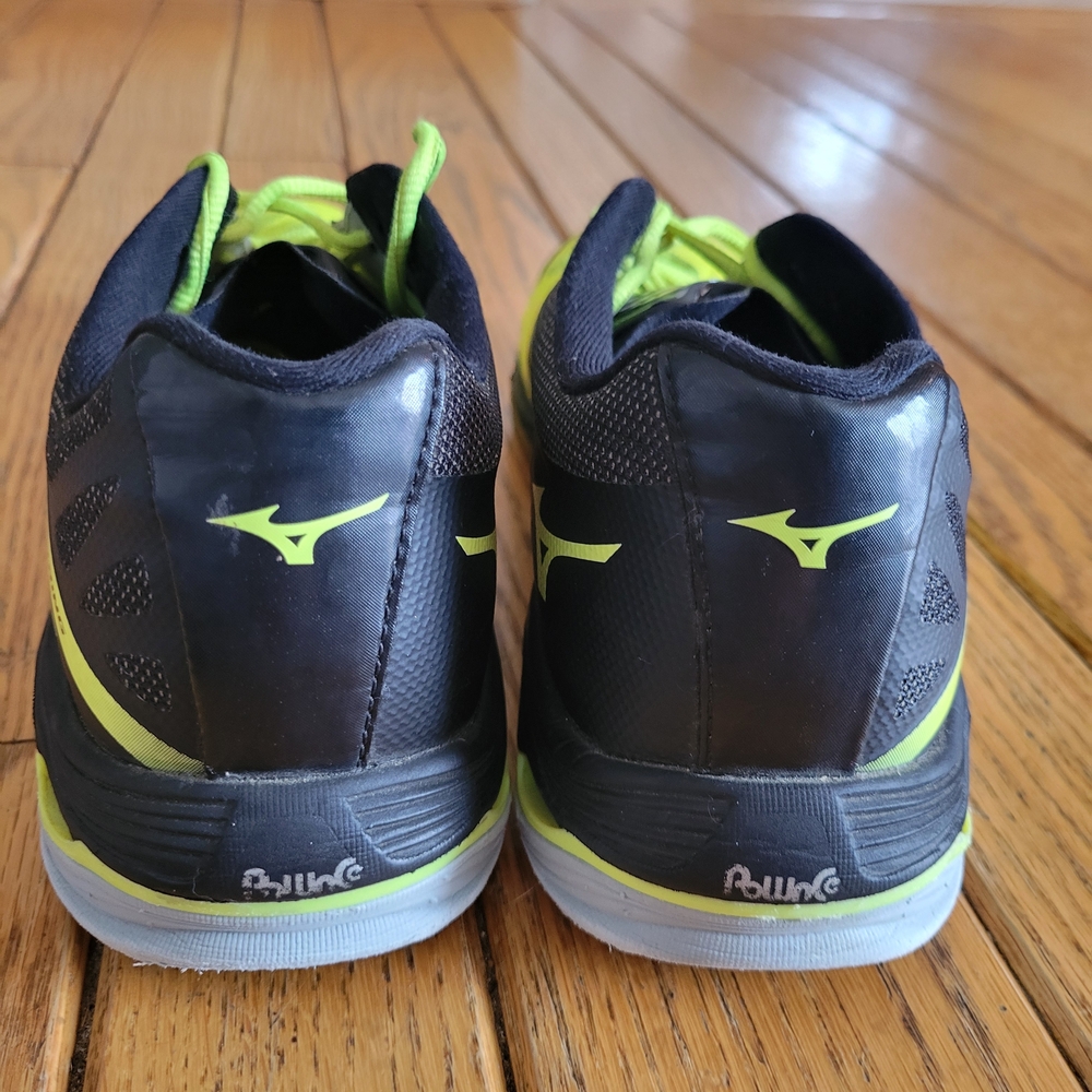 Mizuno Wave Lightning Men's Volleyball Shoes - Neon Yellow/Black - Picture 4 of 9